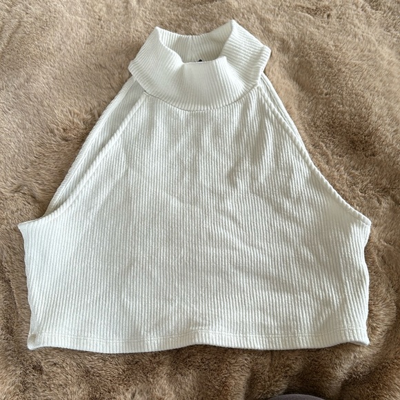 Zara High Neck Crop Top - Picture 1 of 2